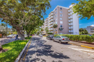 1455 N Treasure Dr #8o, North Bay Village, FL 33141, Sold 08/26/20