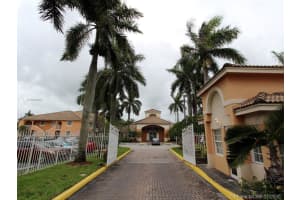 6952 SW 39th St APT C302, Davie, FL 33314, Sold 09/21/20