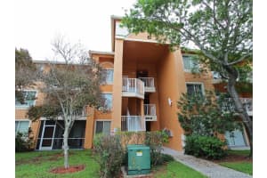 6952 SW 39th St APT C302, Davie, FL 33314, Sold 09/21/20
