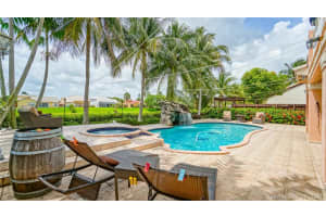 15996 SW 83rd Terrace, Miami, FL 33193, Sold 08/27/20