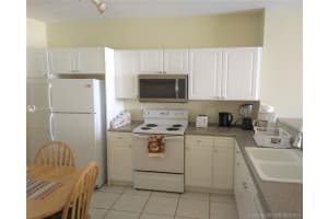 17050 N Bay Rd, Sunny Isles Beach, FL 33160, Sold 08/25/21