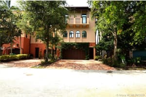 6214 Paradise Point Dr, Palmetto Bay, FL 33157, Sold 12/08/20