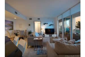 480 NE 30th St, Miami, FL 33137, Sold 09/22/20