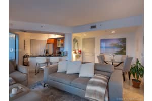 480 NE 30th St, Miami, FL 33137, Sold 09/22/20