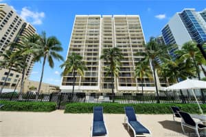 2625 Collins Ave, Miami, FL 33140, Sold 11/13/20
