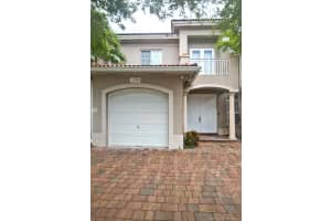 12006 SW 79th Ln, Miami, FL 33183, Sold 08/10/20