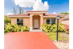 5400 NW 184th St, Miami Gardens, FL 33055, Sold 08/07/20