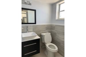 604 NE 2nd St, Dania Beach, FL 33004, Sold 06/30/21