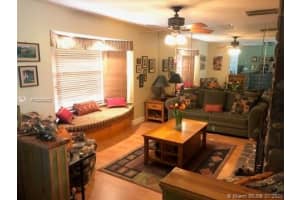 5058 Woodstone Cir N, Lake Worth, FL 33463, Sold 08/14/20