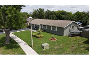 12821 SW 10th Ct, Davie, FL 33325, Sold 09/30/20