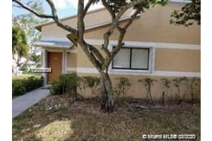 9474 Palm Cir S, Pembroke Pines, FL 33025, Sold 12/04/20