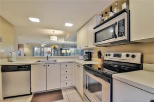 4429 SW 70th Terrace, Davie, FL 33314, Sold 08/21/20