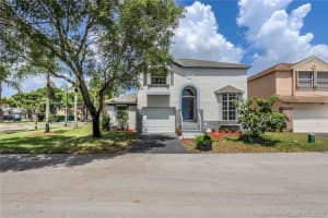 1150 SW 108th Way, Davie, FL 33324, Sold 08/14/20