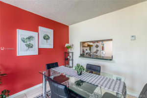 9310 Fontainebleau Blvd, Miami, FL 33172, Sold 09/11/20