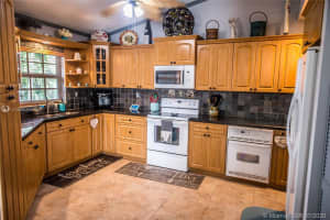 24863 SW 127th Pl, Homestead, FL 33032, Sold 08/25/20
