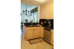 20852 NE 32nd Ave, Aventura, FL 33180, Sold 03/10/21