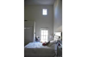 20852 NE 32nd Ave, Aventura, FL 33180, Sold 03/10/21