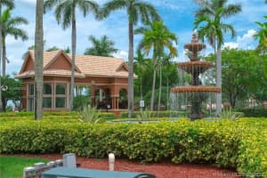 124 Isola Cir, Royal Palm Beach, FL 33411, Sold 09/25/20