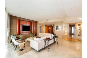 20155 NE 38th Ct, Aventura, FL 33180, Sold 09/17/20
