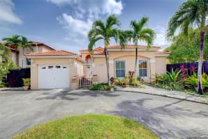 12285 NW 7th Trail, Miami, FL 33182, Sold 08/25/20