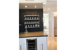 618 Euclid Ave, Miami Beach, FL 33139, Sold 12/21/20