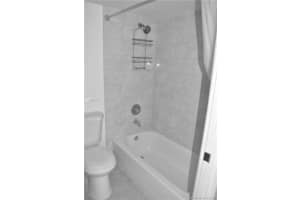 2710 W 60th Pl, Hialeah, FL 33016, Sold 10/05/20
