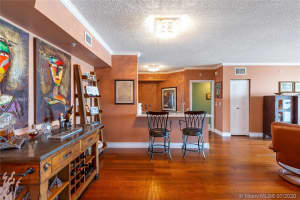 17100 N Bay Rd, Sunny Isles Beach, FL 33160, Sold 10/01/20