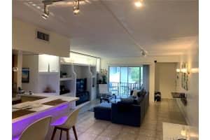 9392 SW 77th Ave APT E7, Miami, FL 33156, Sold 11/17/20