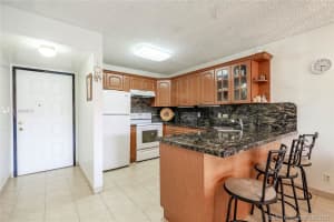 8005 Lake Dr, Doral, FL 33166, Sold 04/22/21
