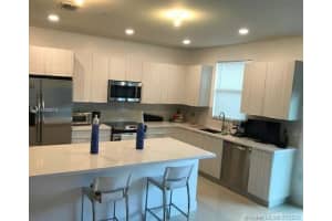10407 NW 82nd St, Doral, FL 33178, Sold 09/11/20