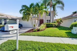 11869 NW 53rd Ct, Tamarac, FL 33321, Sold 09/23/20