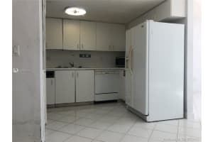 6712 NW 166th Terrace, Hialeah, FL 33014, Sold 07/31/20