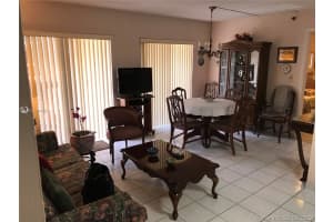 5249 NW 7th St, Miami, FL 33126, Sold 01/15/21