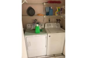 5249 NW 7th St, Miami, FL 33126, Sold 01/15/21