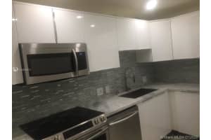 3301 N Country Club Dr, Miami, FL 33180, Sold 10/19/20