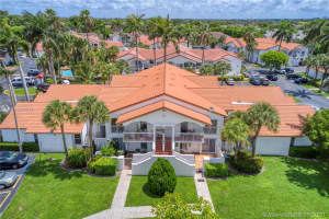 15328 SW 77th Ln, Miami, FL 33193, Sold 08/14/20