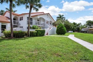15328 SW 77th Ln, Miami, FL 33193, Sold 08/14/20