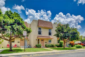 503 N Pine Island Rd, Plantation, FL 33324, Sold 08/26/20