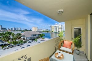 1833 S Ocean Dr, Hallandale Beach, FL 33009, Sold 09/14/20