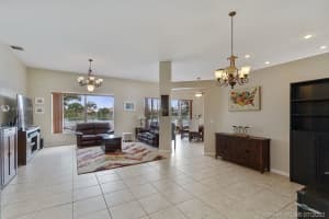 16523 Segovia Cir S, Fort Lauderdale, FL 33331, Sold 08/07/20