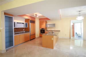 17201 Collins Ave, Sunny Isles Beach, FL 33160, Sold 10/23/20