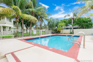 6755 NW 175th Ln, Hialeah, FL 33015, Sold 08/25/20