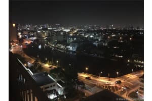 2625 Collins Ave, Miami, FL 33140, Sold 11/18/20