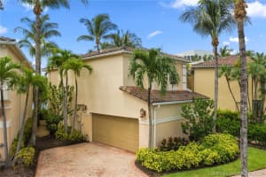 3016 NE 210th St, Aventura, FL 33180, Sold 01/04/21