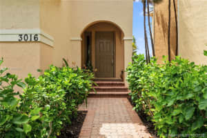 3016 NE 210th St, Aventura, FL 33180, Sold 01/04/21