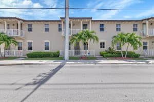 24327 SW 117th Ave, Princeton, FL 33032, Sold 11/05/20