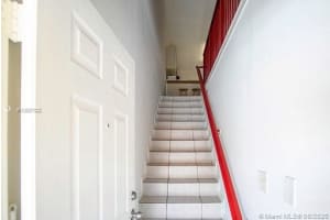 7925 W 29th Way, Hialeah, FL 33018, Sold 12/04/20