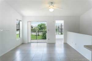 124 Santa Clara Dr, Naples, FL 34104, Sold 09/04/20