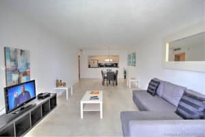 19370 Collins Ave, Sunny Isles Beach, FL 33160, Sold 03/08/21