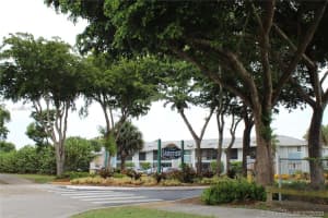 9723 Hammocks Blvd, Miami, FL 33196, Sold 09/14/20